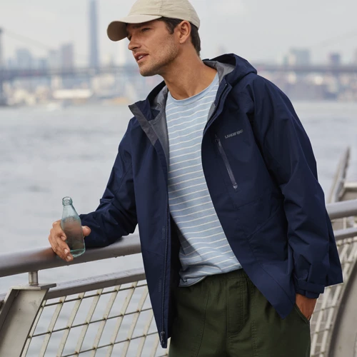 Coats & Jackets