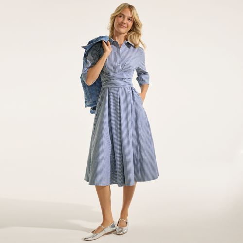 sachin and babi light blue dress 15 Cool Jobs that Have No Dress Code main image 0