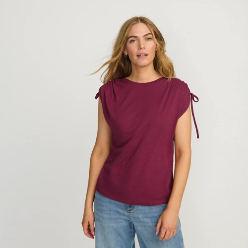 Tops & T-shirts