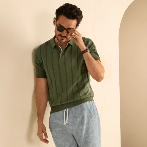 Pulls & Cardigans