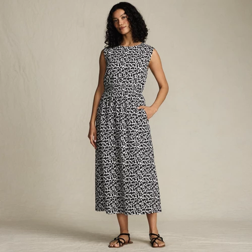 Dresses & Skirts